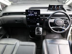 Hyundai Staria 2.2D Executive 9-seater - Image 9