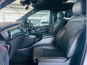 Mercedes-Benz V-Class V300d Exclusive - Image 10