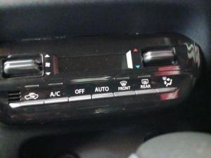 Toyota Starlet 1.5 XS auto - Image 15