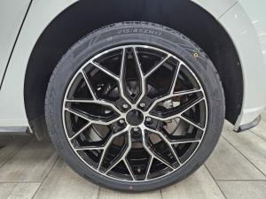 Volkswagen Polo hatch 1.0TSI R-Line - Image 5