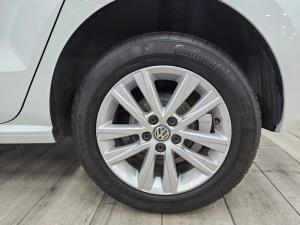 Volkswagen Polo Vivo hatch 1.4 Comfortline - Image 4