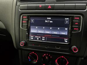 Volkswagen Polo Vivo hatch 1.4 Comfortline - Image 7