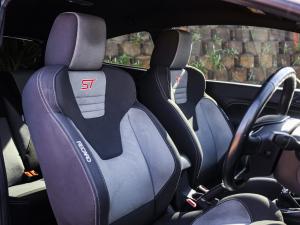 Ford Fiesta ST - Image 14