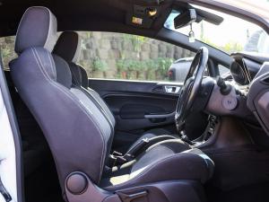 Ford Fiesta ST - Image 15