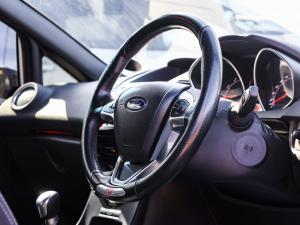 Ford Fiesta ST - Image 8