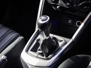 Mazda Mazda2 1.5 Active - Image 11