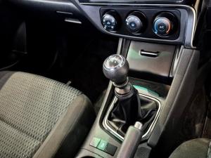 Toyota Corolla Quest 1.8 Plus manual - Image 16