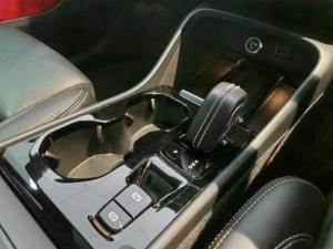 Volvo XC40 T5 AWD R-Design - Image 9
