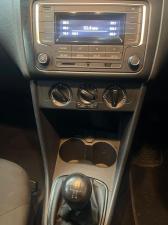 Volkswagen Polo Vivo hatch 1.4 Trendline - Image 14