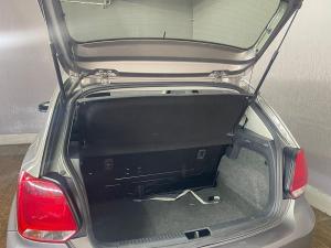 Volkswagen Polo Vivo hatch 1.4 Trendline - Image 9