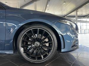 Mercedes-Benz A-Class A250 hatch AMG Line - Image 5