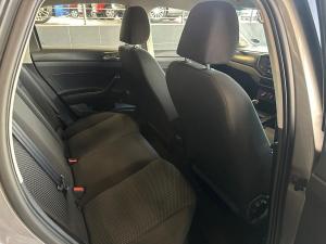 Volkswagen Polo hatch 1.0TSI Trendline - Image 9