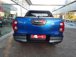 Toyota Hilux 2.8GD-6 double cab 4x4 Legend auto - Image 5