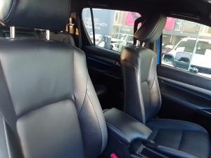 Toyota Hilux 2.8GD-6 double cab 4x4 Legend auto - Image 12