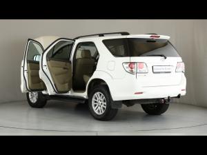 Toyota Fortuner 3.0D-4D Ltd edition auto - Image 10