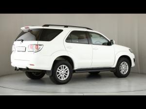 Toyota Fortuner 3.0D-4D Ltd edition auto - Image 2