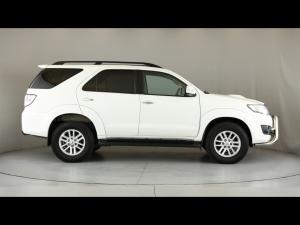Toyota Fortuner 3.0D-4D Ltd edition auto - Image 3