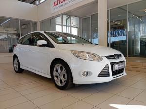 Ford Focus hatch 1.6 Trend - Image 1