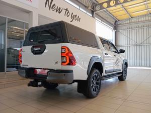 Toyota Hilux 2.8GD-6 double cab Legend auto - Image 2