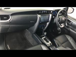 Toyota Fortuner 2.4GD-6 4x4 - Image 7