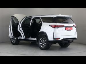 Toyota Fortuner 2.4GD-6 4x4 - Image 48