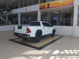 Toyota Hilux 2.8GD-6 double cab 4x4 Legend auto - Image 3