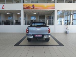 Toyota Hilux 2.8GD-6 double cab Raider auto - Image 5