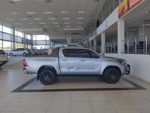 Toyota Hilux 2.8GD-6 double cab Raider auto - Image 4