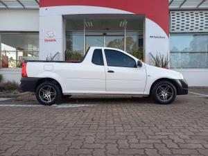 Nissan NP200 1.6i safety pack (aircon) - Image 3