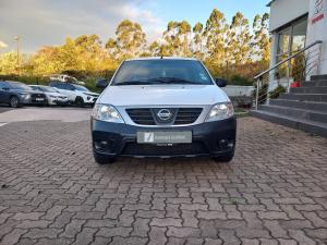 Nissan NP200 1.6i safety pack (aircon) - Image 4