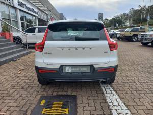 Volvo XC40 B3 Plus Dark - Image 5
