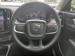 Volvo XC40 B3 Plus Dark - Image 8