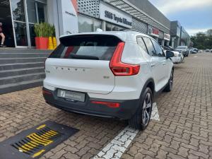 Volvo XC40 B3 Plus Dark - Image 2