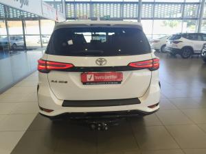 Toyota Fortuner 2.4GD-6 Raised Body automatic - Image 5