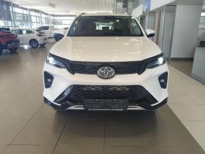 Toyota Fortuner 2.4GD-6 Raised Body automatic - Image 4