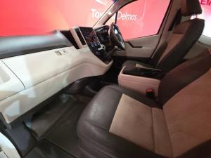 Toyota Quantum 2.8 GL Slwb 14 Seat - Image 7