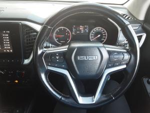 Isuzu D-MAX 1.9 Ddi LS 4X4 automatic D/C - Image 13