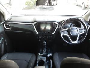 Isuzu D-MAX 1.9 Ddi LS 4X4 automatic D/C - Image 6