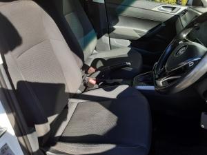 Volkswagen Polo 1.0 TSI Comfortline DSG - Image 12