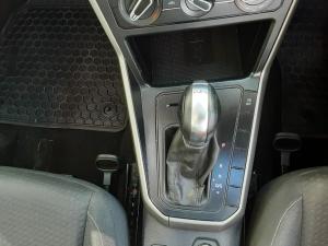 Volkswagen Polo 1.0 TSI Comfortline DSG - Image 15