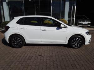 Volkswagen Polo 1.0 TSI Life - Image 5