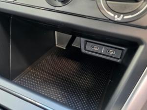 Volkswagen Polo 1.0 TSI Life - Image 9
