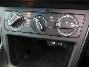Volkswagen Polo 1.0 TSI - Image 17