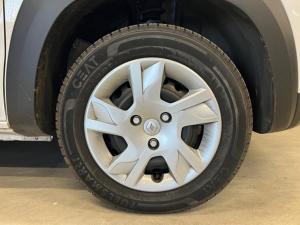 Renault Kwid 1.0 Life - Image 6