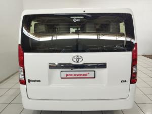 Toyota Quantum 2.8 LWB bus 11-seater GL - Image 5