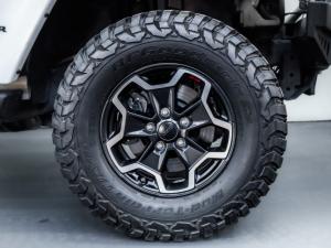Jeep Wrangler 3.6L Polar Edition - Image 4