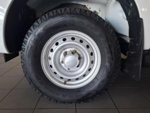 Isuzu D-Max 250 double cab Hi-Ride auto - Image 10