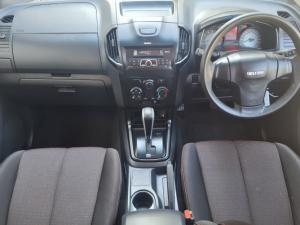 Isuzu D-Max 250 double cab Hi-Ride auto - Image 7