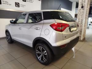 Mahindra XUV300 1.2T W4 SE - Image 8