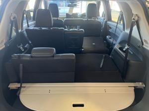 Nissan X-Trail 2.5 Acenta Plus 4WD - Image 12